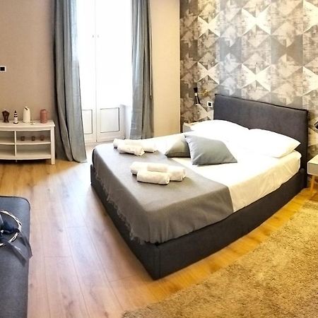 Princess Iolanda Charming House Bari Bagian luar foto